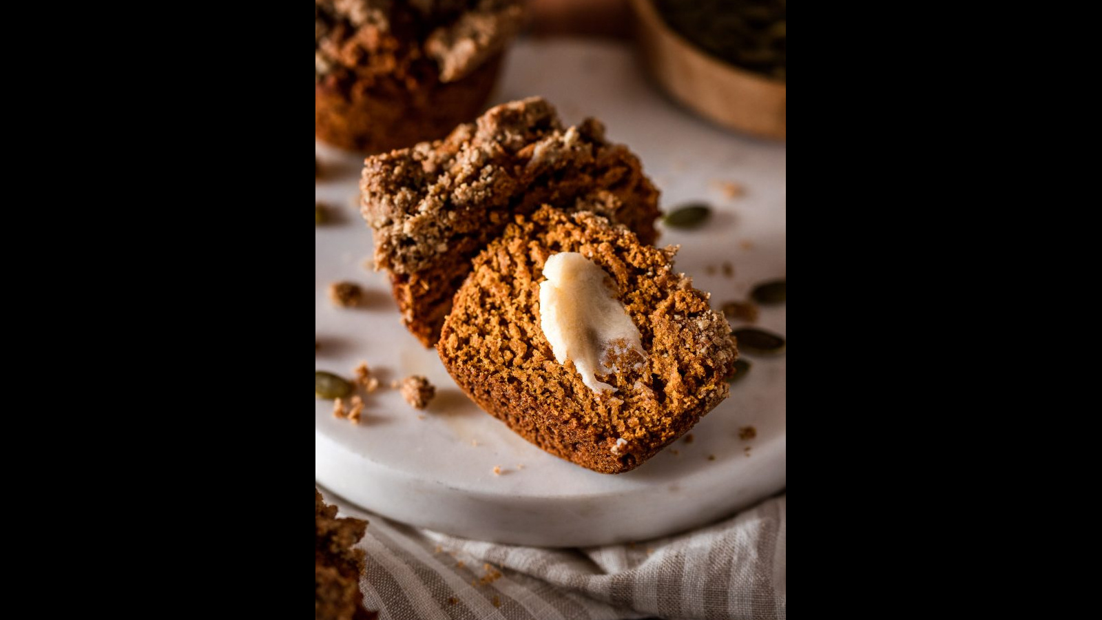 Pumpkin Muffins with Roasted Pumpkin Seeds Streusel | Murielle Banackissa