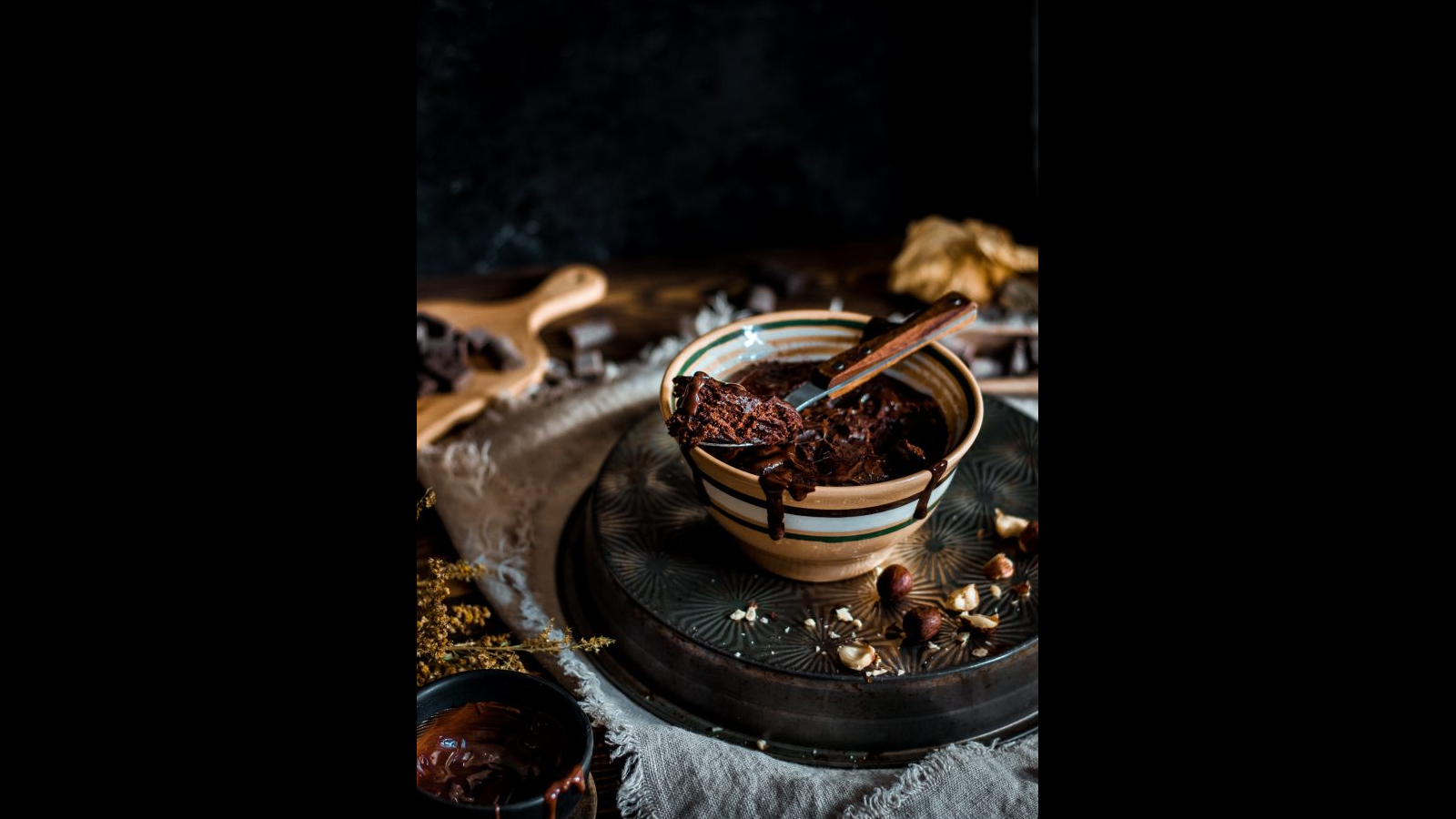 The Best Oil Free Vegan Chocolate Microwave Cake | Murielle Banackissa