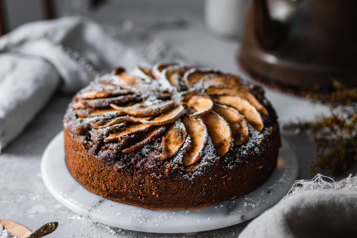 Date Sweetened Apple Cake