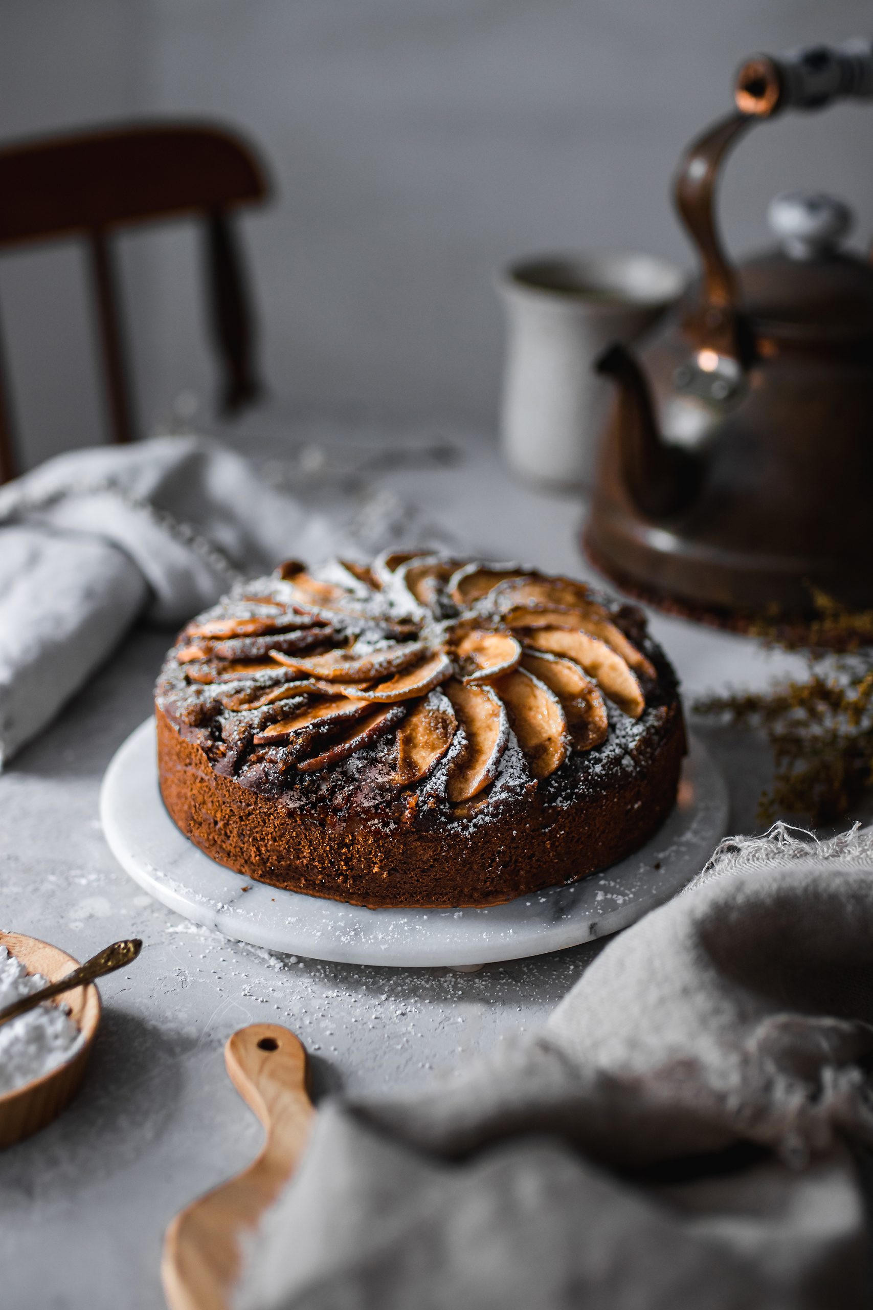 date cake recipe | date walnut cake | eggless date and walnut loaf