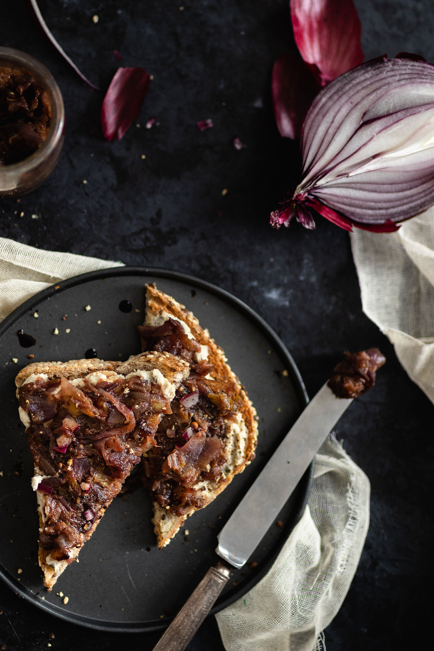 Onion jam on a toast with vegan cream cheese