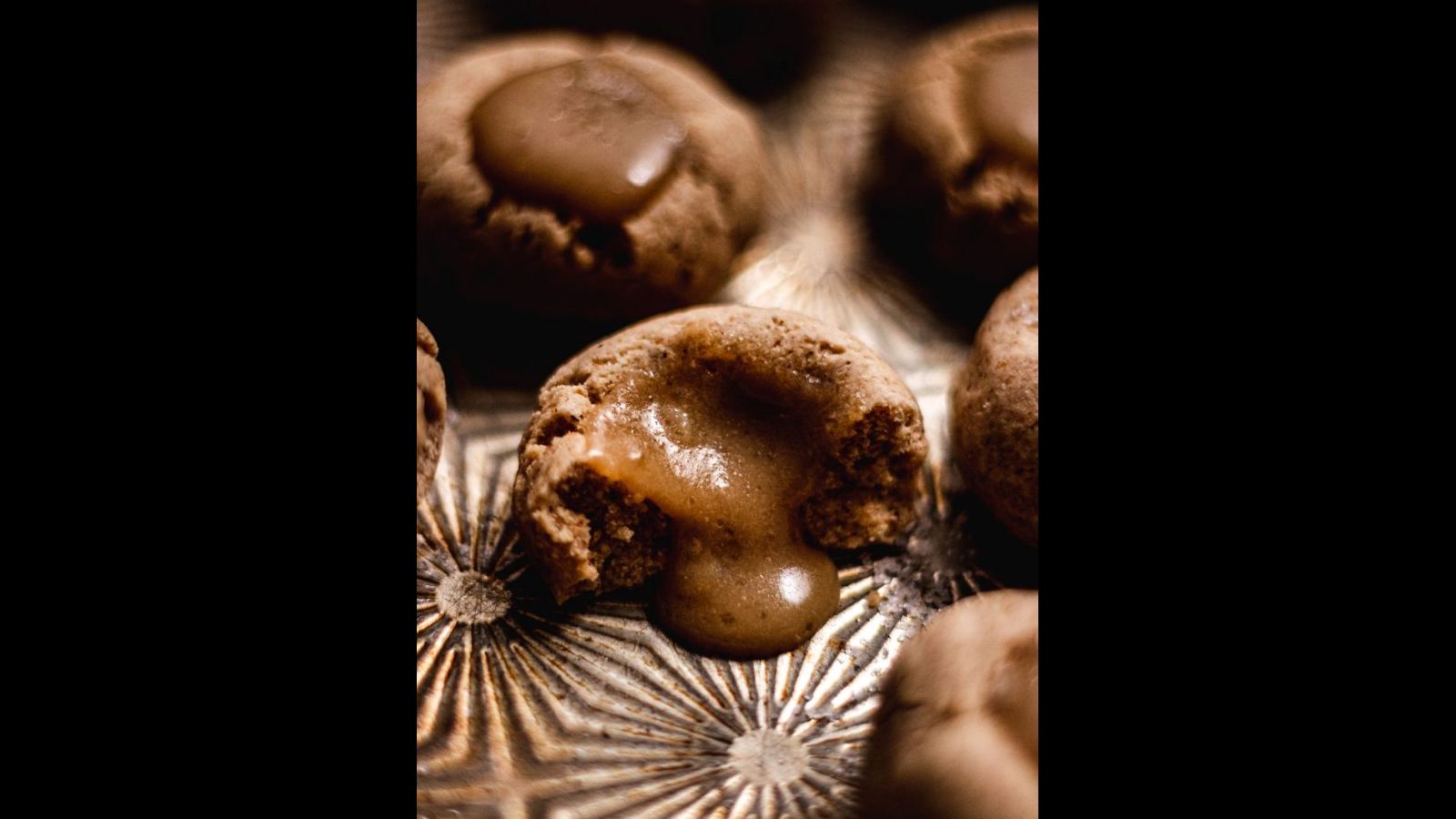 Dulce de Leche Thumbprint Cookies | Murielle Banackissa